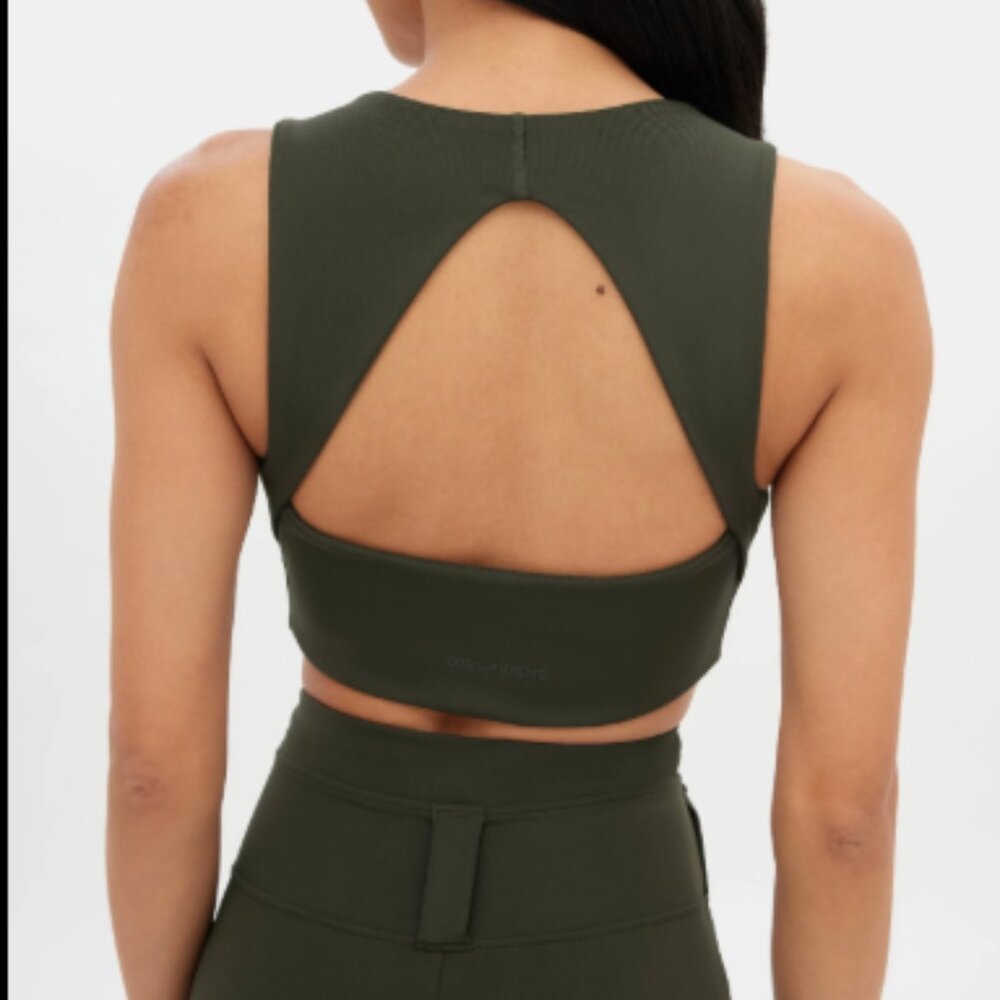 Girlfriend Collective Natalie Seamed Bra NWT Medium Olive